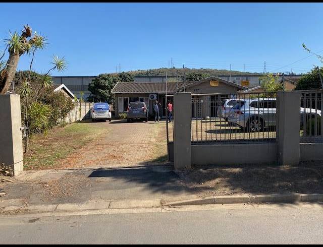 200M² OFFICE TO LET IN RIVERHORSE VALLEY